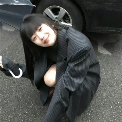 无言的山丘
